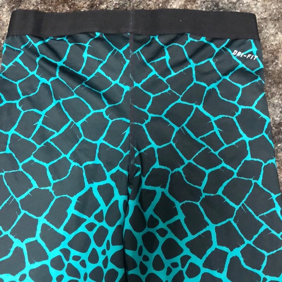Nike running leggings - Picture 2 of 6